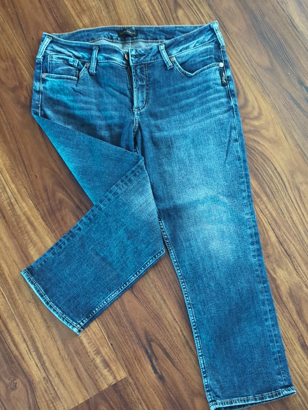 Capri Jeans - Picture 2 of 4